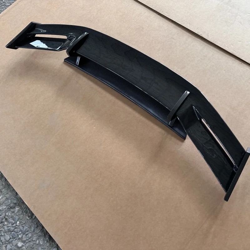 Used for GT Upgrade PRO Style Dry Carbon Fiber Rear Wing Rear Spoiler Component Rear Luggage Lip Spoiler